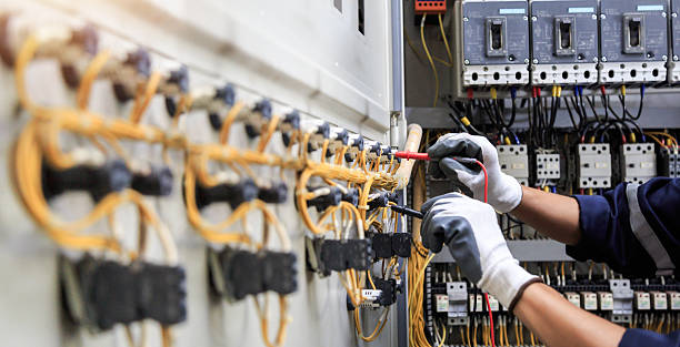 Professional Electrician technician working in Amarillo, TX